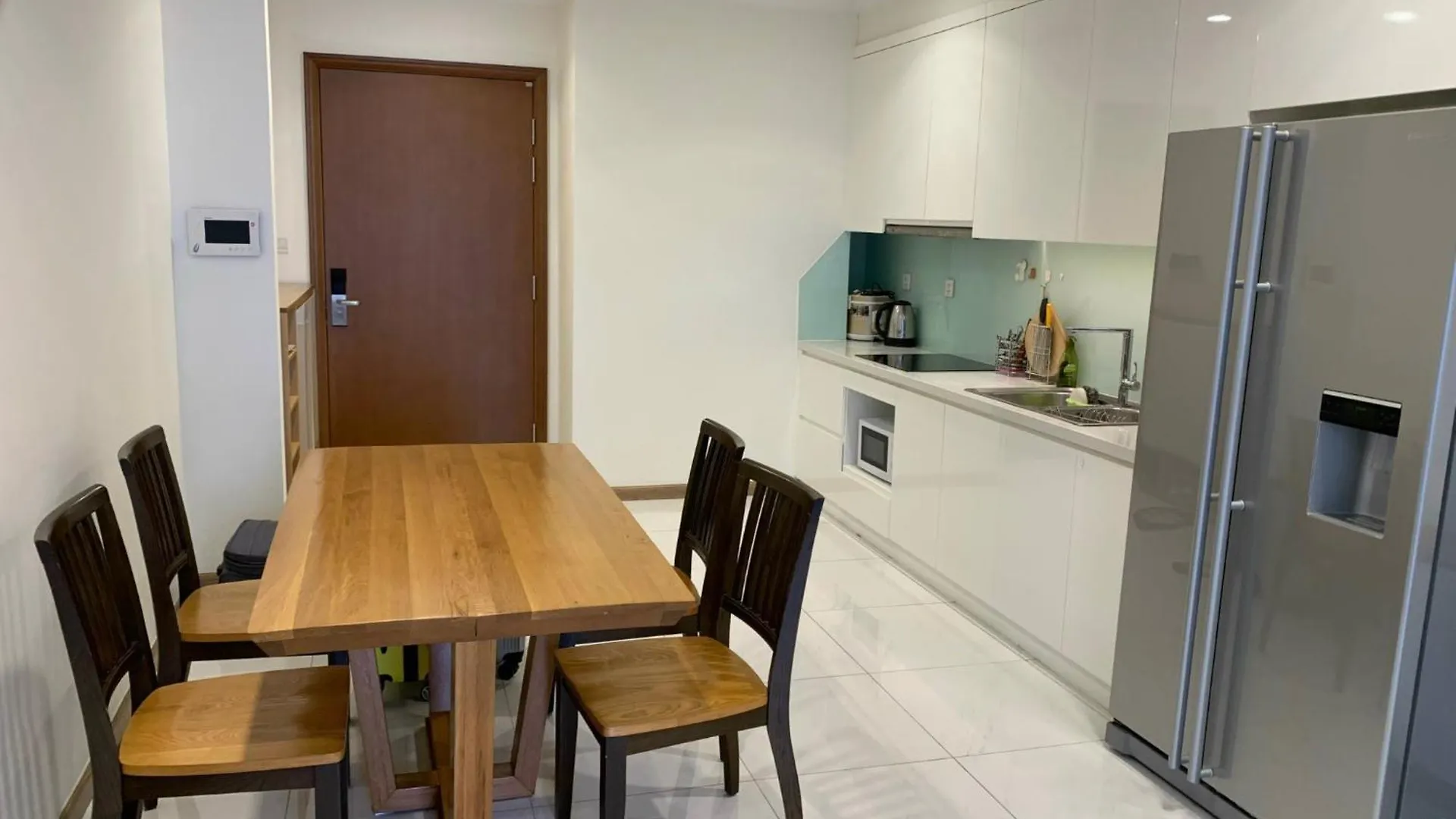 Vinhomes Central Park Apartment Roseland - Can Ho Dich Vu Ho Chi Minh City