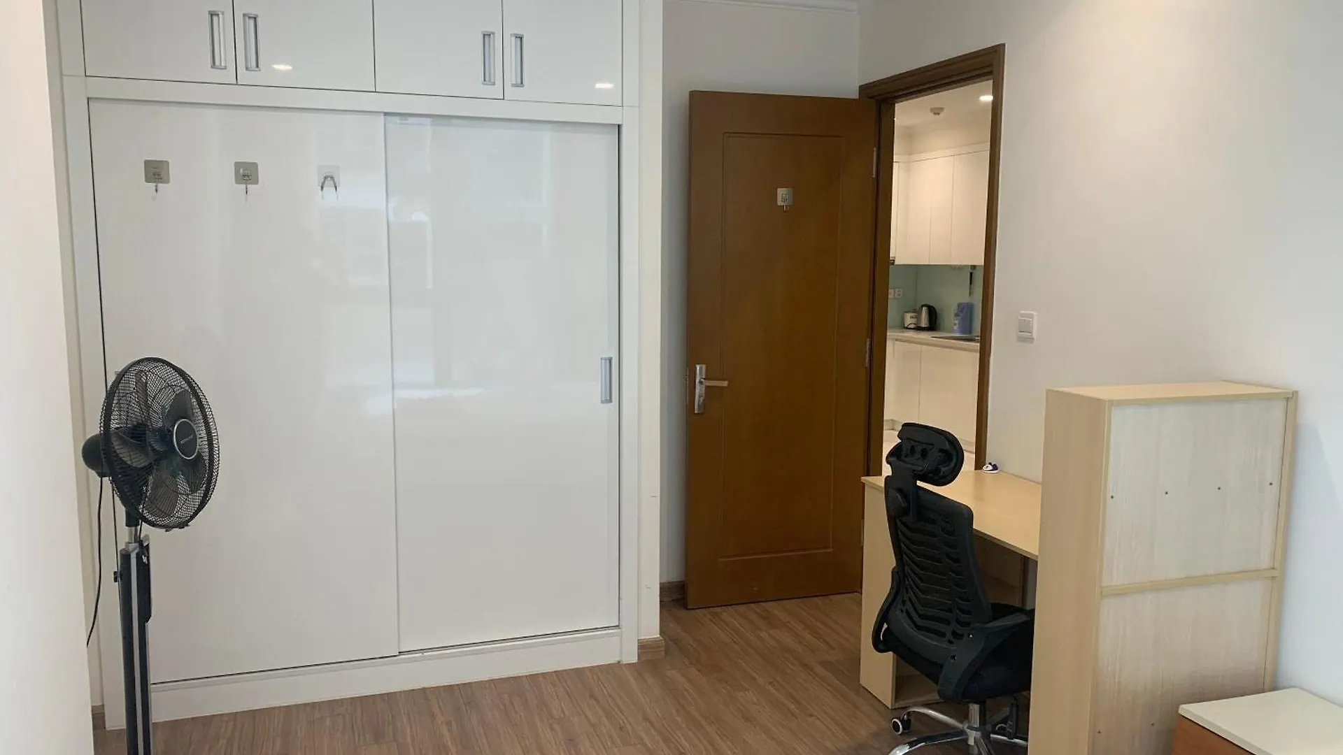 Vinhomes Central Park Apartment Roseland - Can Ho Dich Vu Ho Chi Minh City